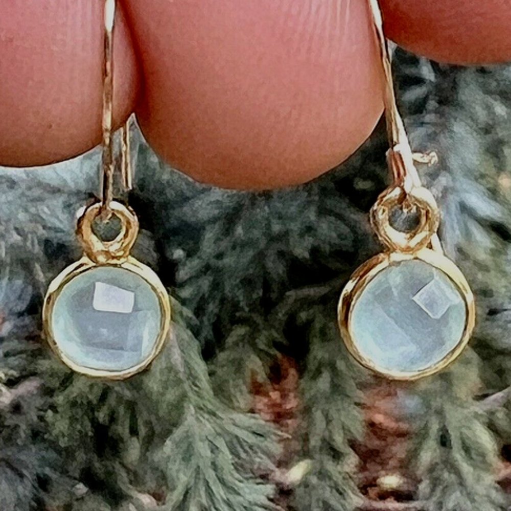 Sundance $88 NEW 3/4" AQUA SEAFOAM CHALCEDONY 12kt Gold GF GEMINI Small Earrings